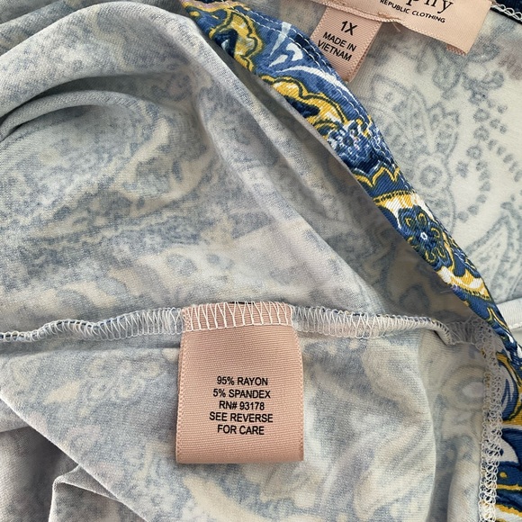 Philosophy tunic EUC - Picture 5 of 5